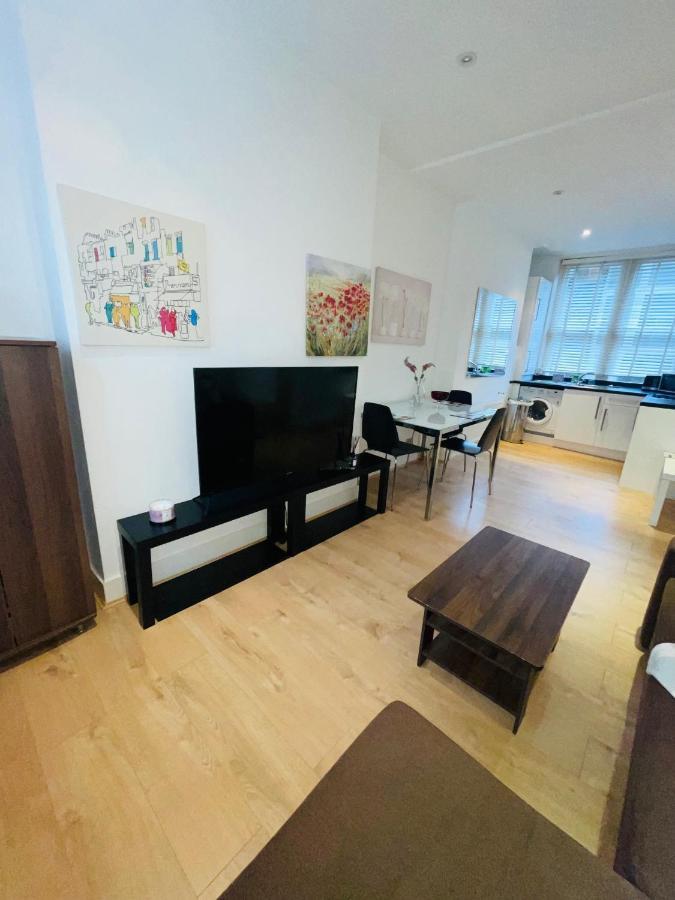 Amazing 2 Bedroom Apartment Londýn Exteriér fotografie